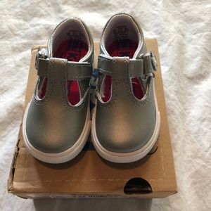 NWT Keds Daphne T-strap Toddler 4